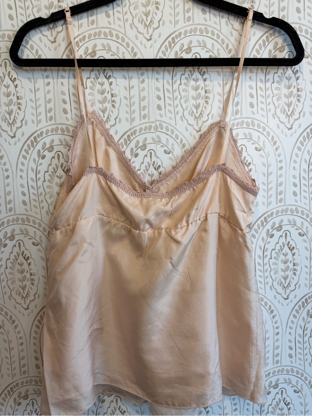 Gold Hawk NWT 100% Silk Teddy Cami Camisole NWT size Small rose petal - Picture 4 of 9